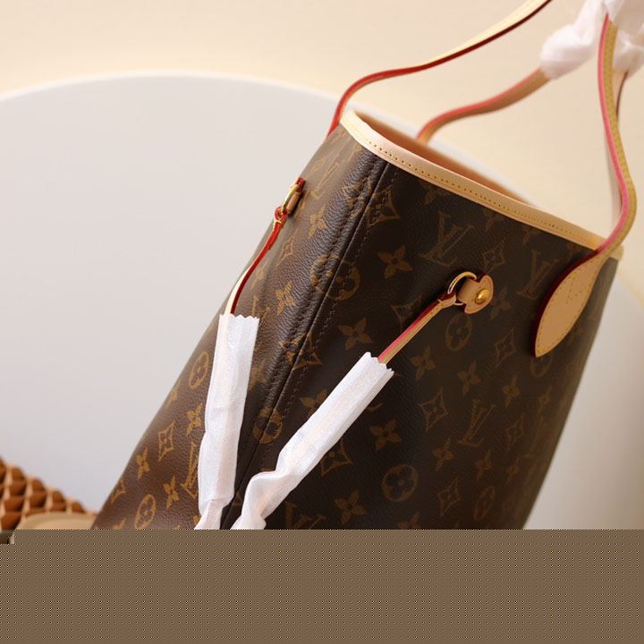 LV Shopping Bags